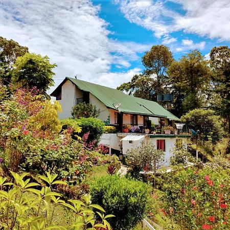 Las Cabanas Castillos Del Lago Villa Guatape Exterior photo